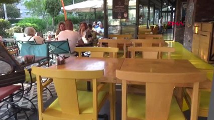 İzmir Unutulan, Para Dolu Cüzdanın Sahibini Sosyal Medyadan Buldu Hd