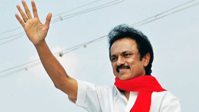 M K Stalin बनें DMK President, फैसले से असंतुष्ट M K Alagiri | वनइंडिया हिंदी