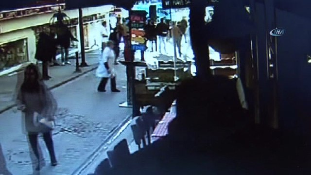 Sultanahmet’teki canlı bomba saldırısını gerçekleştiren teröristin ikiz kardeşi yakalandı