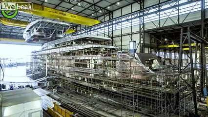 3 ans de construction d'un Yacht énorme de luxe !