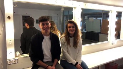 Alfred y Amaya se justifican tras la polémica del libro: "Somos libres de regalar el contenido que sea"