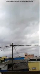 Djibouti toujours couvert et risque de forte pluie   et ils paraît que toute la ville étais en alerte hier soir et que seule les enfants ont dormis à #Djibouti