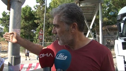 Sarıyer’de facianın eşiğinden dönüldü...Maslak’ta dönüş yapan tır devrilme tehlikesi geçirdi