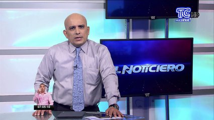 Un carro se incendió en Cascol, provincia de Manabí