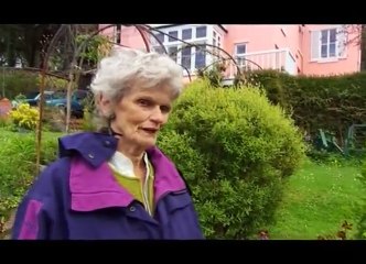 Grand Designs S06 - Ep05 Exeter Split Personality House HD Watch