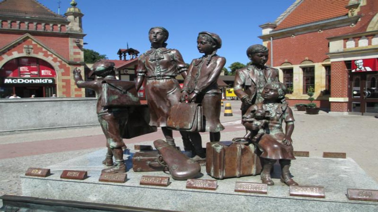 Kindertransporte: Verlorene Kindheit geretteter jüdischer Kinder