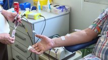 Las donaciones de sangre bajan en verano y necesitan recuperarse