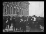 Billy Bitzer: Arrival of emigrants, Ellis Island (1906)