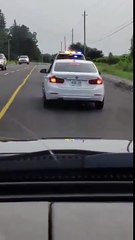 Quand la police réussit à arrêter un automobiliste vraiment pas comme les autres