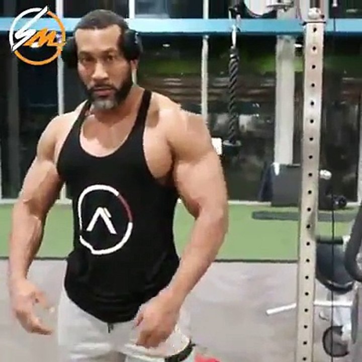 AJ Ellison - Stunning Physique at 41 Years!Strong Muscle