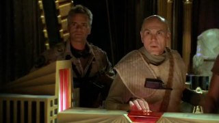 Stargate Sg-1 S05E01 Enemies (2)