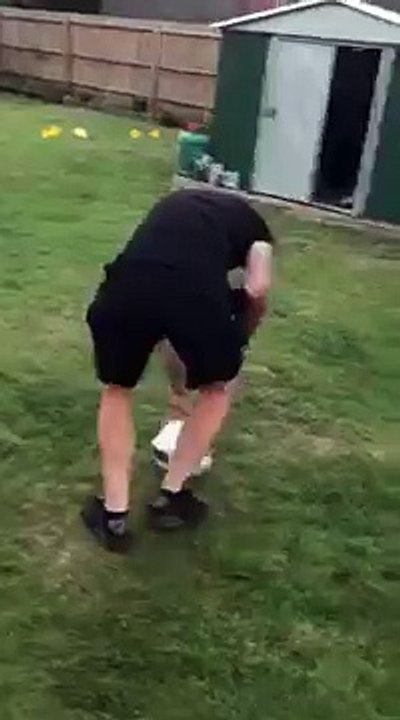 Dizzy penalty fail (3)