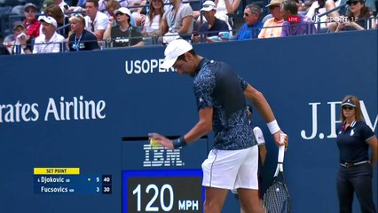 Comment sauver une balle de set contre Djokovic ? Fucsovics a la recette