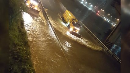 차량 침수로 1명 사망...폭우 사고 이어져 / YTN