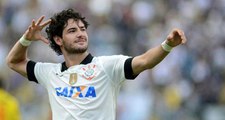 Brezilyalı Ünlü Forvet Alexandre Pato, Aslan Emojisi Paylaştı