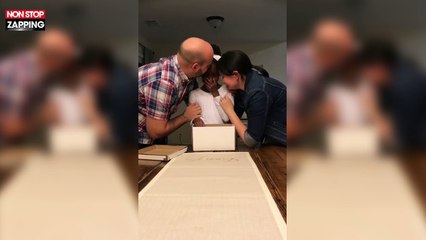 États-Unis : Une fillette apprend qu'elle va être adoptée et fond en larmes (Vidéo)