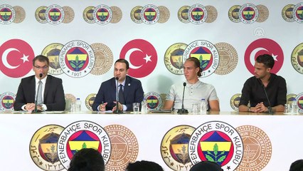 Fenerbahçe'de yeni transferler imza attı (3) - İSTANBUL