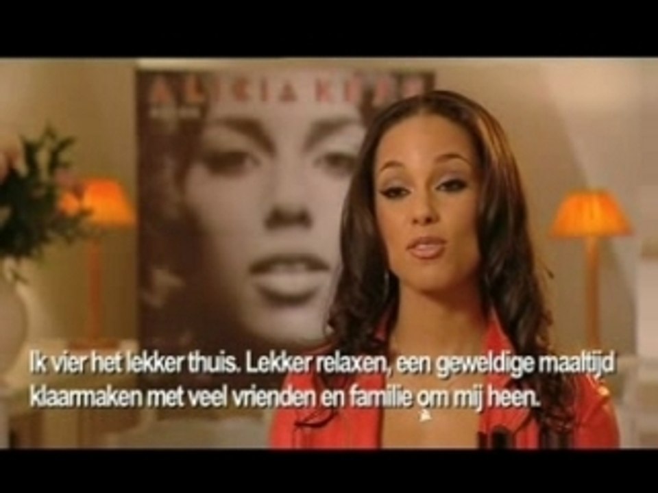 Alicia Keys - Superwoman Amsterdam Showcase & Interview