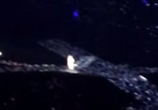 Taylor Swift Holds Moment of Silence for Aretha Franklin During Detroit Concert