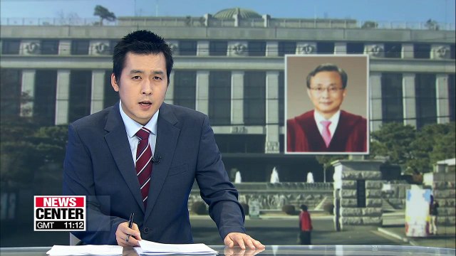 President Moon nominates incumbent Constitutional Court justice to lead court