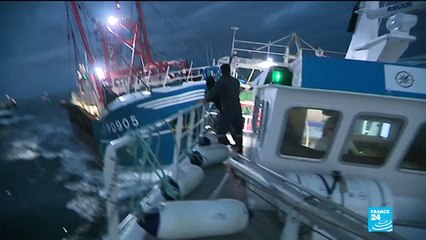 ''Scallop war'': French and British fishermen skirmish over shellfish
