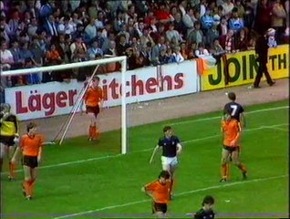 08/09/1984 - Dundee United v Dundee - Scottish Premier Division - Extended Highlights