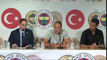 Fenerbahçe’de Frey ve Reyes İmzaladı