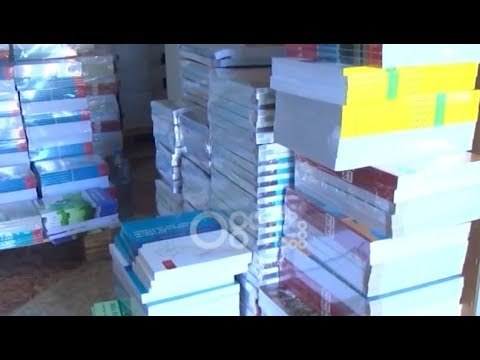 Ora News - Librat shkollorë,shpërndarja e teksteve me pagesë nis me 7 shtator,ato falas javën e dytë