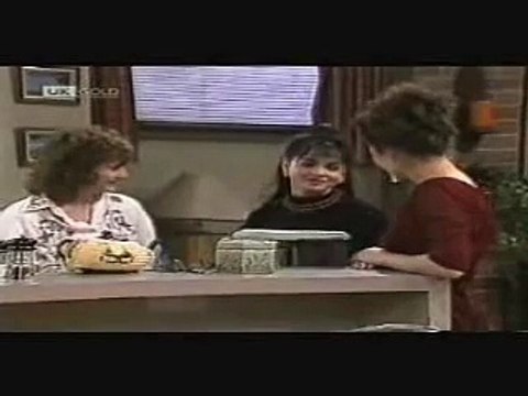 Neighbours Episode 1548 + 1549 - Joe, Melanie and Sky leave Erinsborough