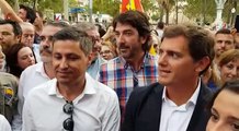 Rivera y Arrimadas en la manifestación de Ciutadella