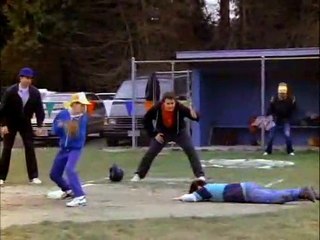 21 Jump Street S04E24 Rounding Third