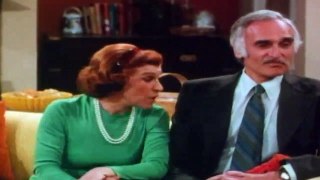 Rhoda S01E16 - Guess What I Got You for the Holidays