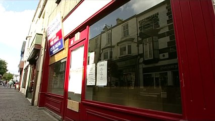 Jeremy Corbyn mulls tech tax to fund journalism - BBC News