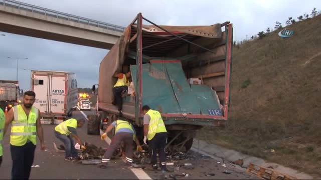 Yavuz Sultan Selim Köprüsü Çıkışında Kaza: 2 Ölü, 2 Yaralı