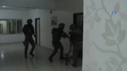 Gaziantep'te Zafer Bayramı Öncesi Terör Operasyonlarında 8 Kişi Gözaltına Alındı