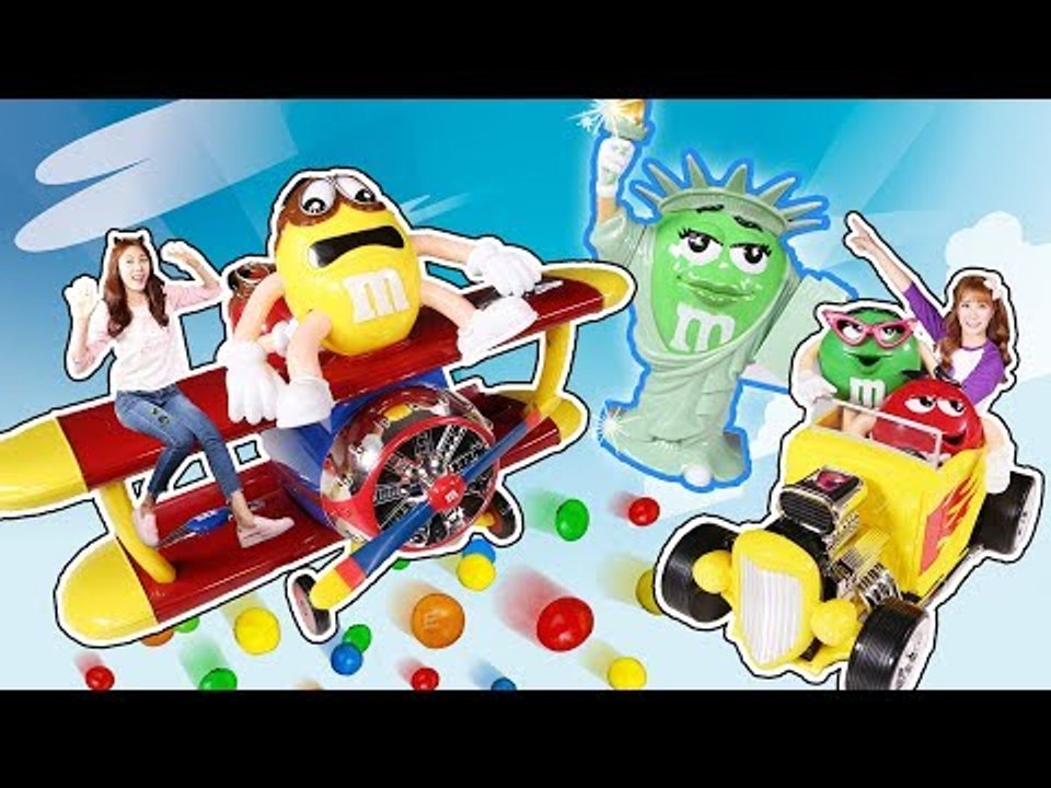 M&M 비행기 장난감과 함께 캐리 줄리와 자유의 여신상을 찾아 떠나요!ㅣ캐리와장난감친구들