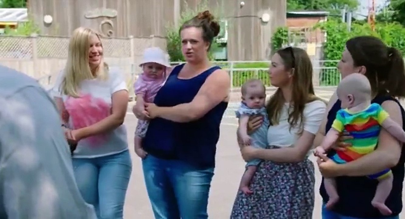 Jamie and Jimmyâs Friday Night Feast S05 - Ep06 Ashley Jensen, Pasta & Wrapped Beef HD Watch