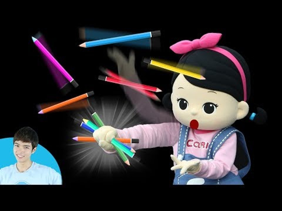 던지고 받아라! 캐빈과 꼬마 캐리의 연필 공중제비 [Back Flip] 게임 대결 |...