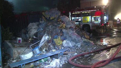 İstanbul Tuzla'da Geri Dönüşüm Fabrikasında Yangın