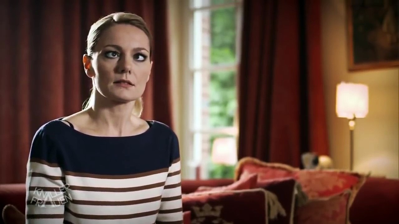 Outing [subtitled] | Knallerfrauen mit Martina Hill