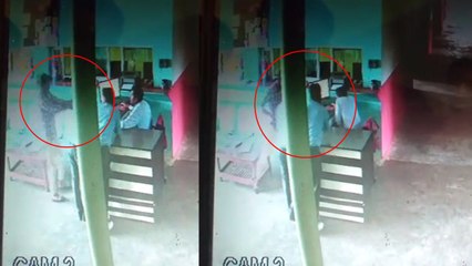 यूपी: बिजनौर में छात्र ने किया प्रिंसिपल पर हमला, पीड़ित अस्पताल में भर्ती