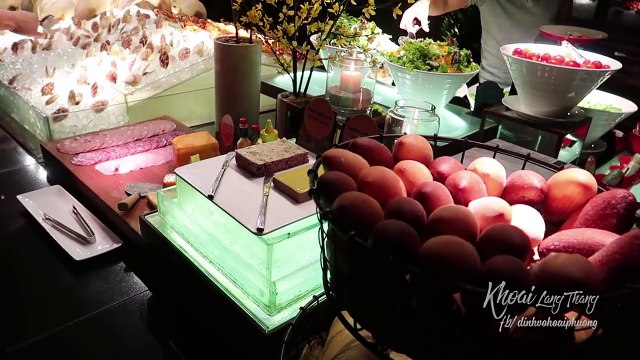 ĂN BUFFET 5 SAO Ở SÀI GÒN |Tôm hùm, cua tuyết, hải sản |Seafood buffet