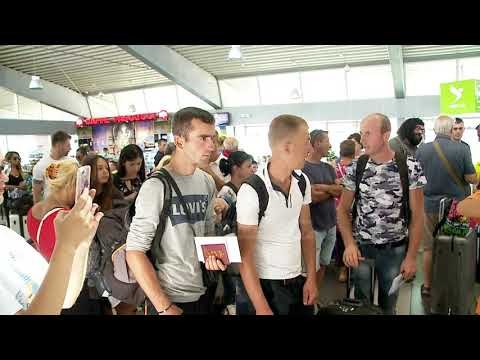 Pa Koment - Largohen emigrantët, fluks në Portin e Durrësit - Top Channel Albania - News - Lajme