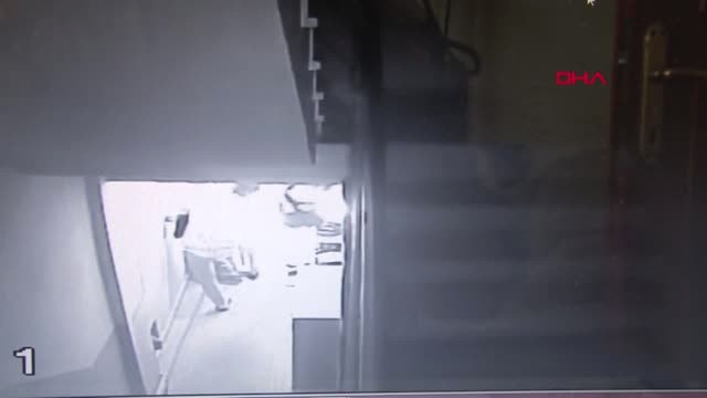 İstanbul İcra Memurlarının Aldığı Küçük Kızın Babası Konuştu: Kızımı Almak İçin Ne Gerekiyorsa...