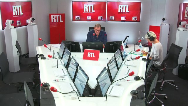 Interdiction du portable au collège et au lycée : C'est dommage , estime un prof