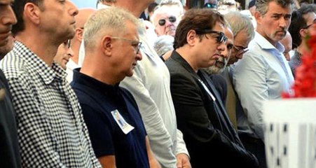 Annesinin Cenazesinde Namaz Kılan Fazıl Say, "Ateist" Yorumu Yapanlara Sert Çıktı