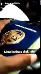 domou Mbaye Pékh Grio la, néna Lahad Diakhaté fils du milliardaire et ambassadeur Itinérant Pathé Diakhaté responsable APR a Touba moko outeul passeport diplomatique. Néna monguikoy sante diko gueureum bou weureuweur. 