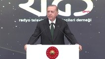 Cumhurbaşkanı Erdoğan, Radyo Televizyon Gazetecileri Derneği Ödül Törenine Katıldı