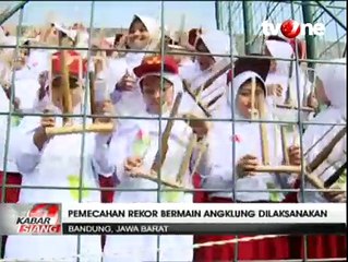 Warga Bandung Pecahkan Rekor Dunia Main Angklung