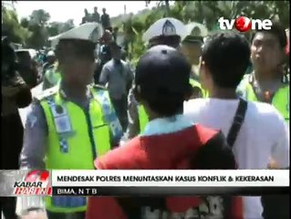 Menolak Dirazia, Mahasiswa Demonstran di Bima Mengamuk